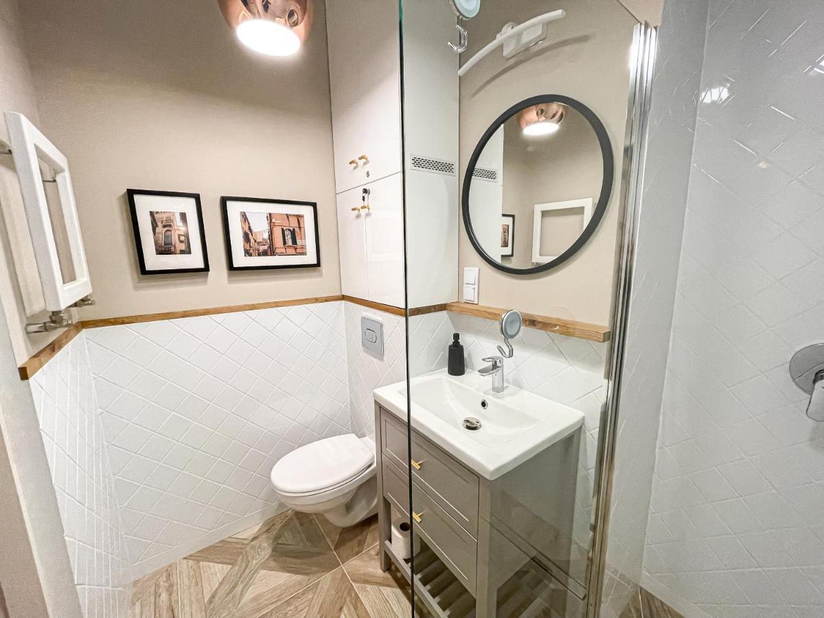 Chill Apartament Skarżysko-Kamienna Esterno foto